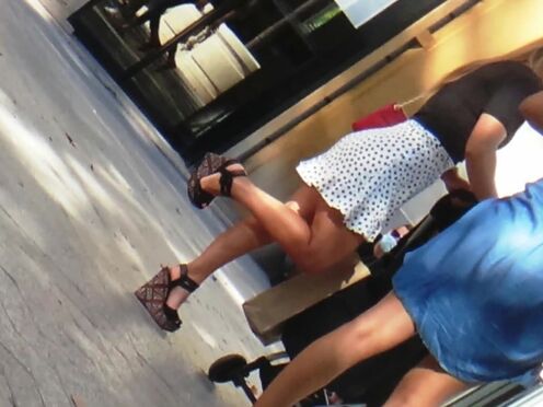 Умница посуду помыла и парня удовлетворила порно