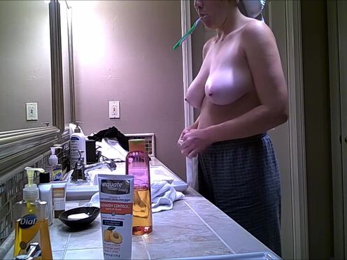 Секс в упругую попку папа и дочь