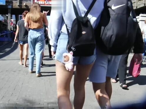 Порно уломал жену сына на секс азиат