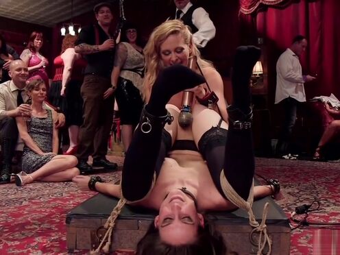 Порно золотой дождь в рот подборка скачать