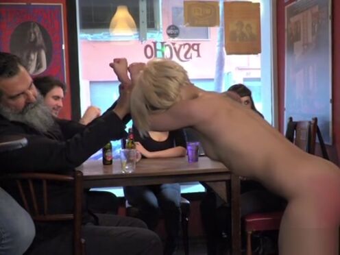 Секс где отобрал жену у соседа