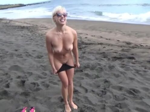 Старик трахает беременную пышку