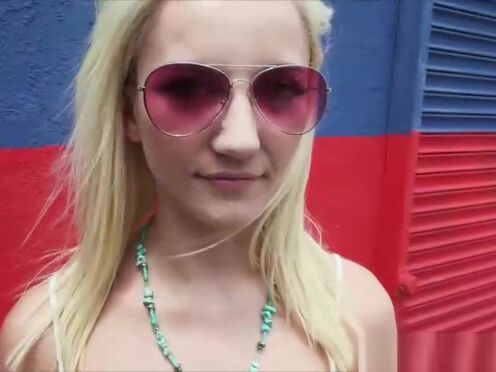 Пьяные девушки изменяют в день свадьбы секс