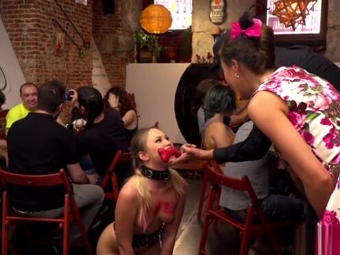 Порно русское усыпил и трахнул спящую маму