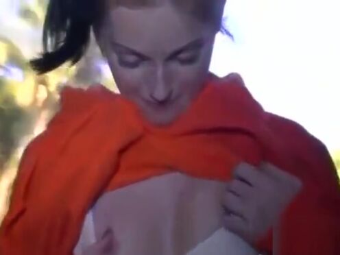 Семейная пара пригласила парня би домой порно