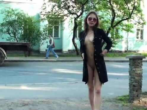 Дом секса тетка трахает мужика