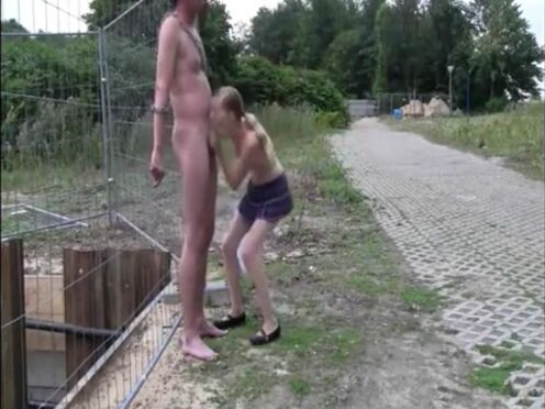 Секс в надувном круге шарж