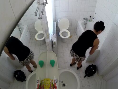 Скрытая камера в чешском массажном салоне порно