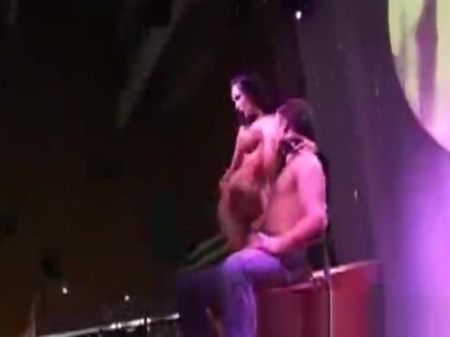 Горловой отсос порно смотреть бесплатно русские домашние