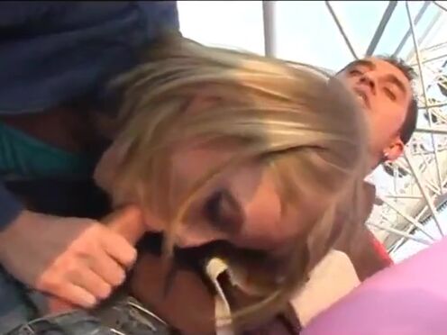 Секс рус брат трахает сестру ден свадьба