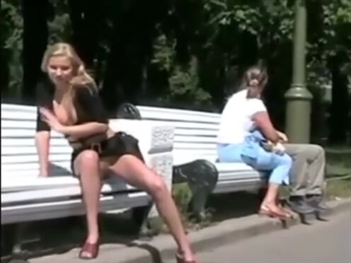 Секс эротика брат свой сестренки трахнул