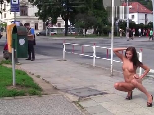 Трахнул толстую жену задрав платье