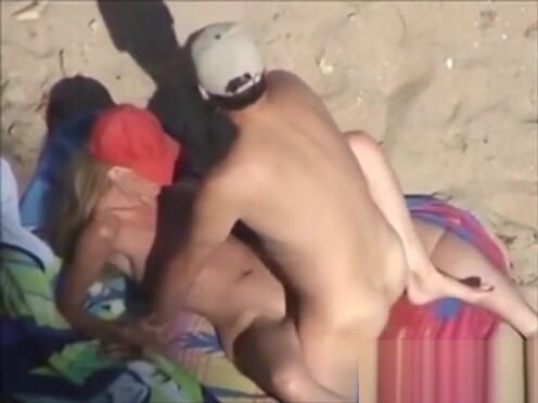 Три мужика французскую проститутку порно