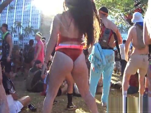 Усыпил и трахнул грудастую домашнее порно видео