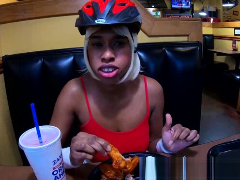 Трах сисястой в такси