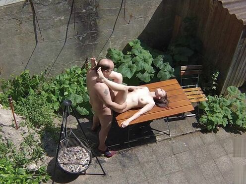 Жесткий секс в киску с громкими стонами