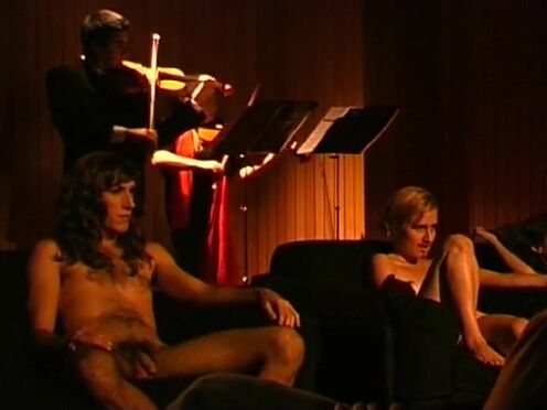 Порно женская мастурбация самотык групповое