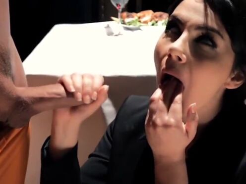 Секс с мамой друга сквирт брызги