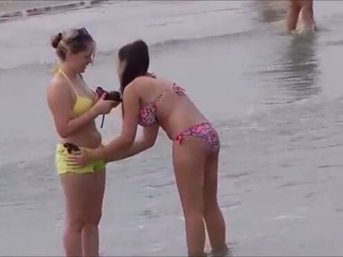 Трахнули пышку в лесу связанную