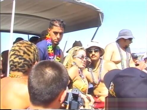 Секс домашний две пары в одной комнате