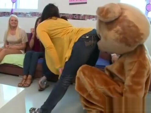 Секс в сауне вчетверо личное реальное русские