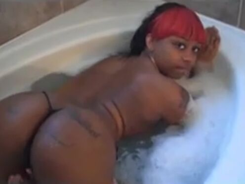 Черные ебут парня порно