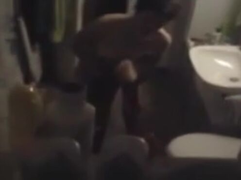 Отлизала попку подругу эротик секс попку