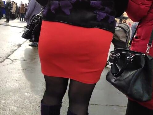 Баба приказала нырнуть в пилотку порно