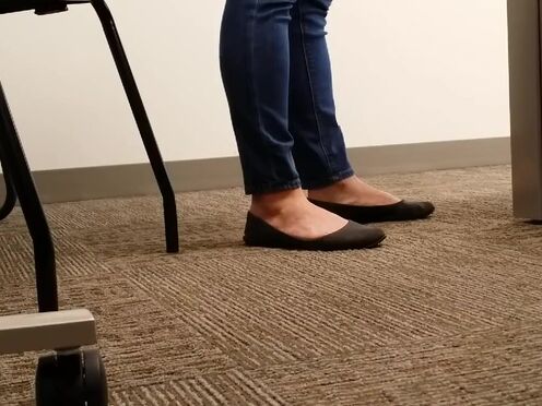 Девки в первый раз секс втроем порно