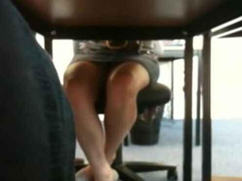 Трах мулаток очко между сиськами