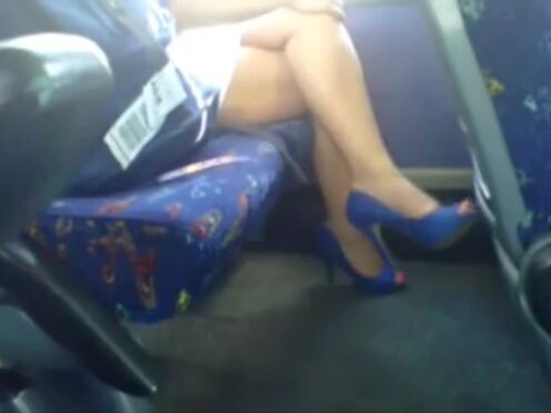 Порно в одежде на природе онлайн