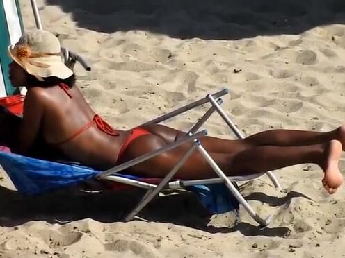 Секс в бассейне со стонами