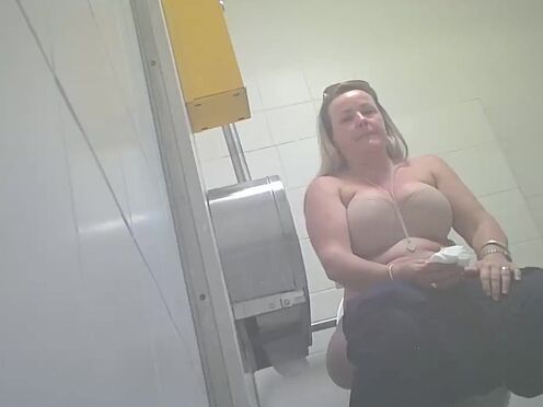 Порно жопы браво старс нита