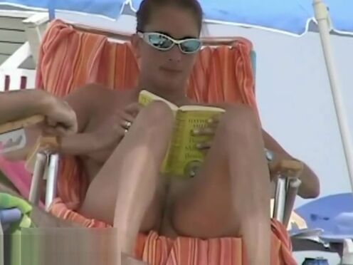 Фиксация девушки на операционном столе порно