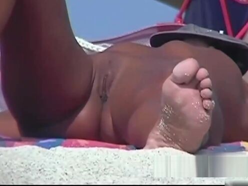 Зачем мужчина брызгает духами после секса