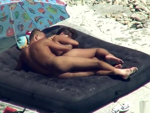 Транс соблазняет парня натурала порно