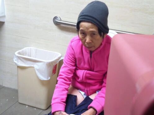 Трахнул маму силой секс видео