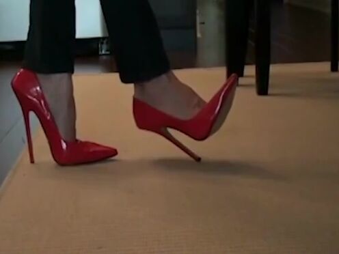 Смотреть порно с гинекологом насильно