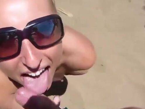 Сын против воли трахнул маму в задницу