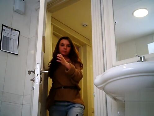 Смотреть порно ролик фистинг бисексуалов