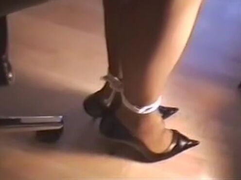 Порно фильм одна девушка и пять мужиков