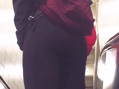 Секс с двумя телками в секс одежде