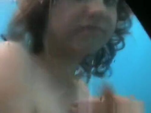 Смотреть видео про секс трахает зрелую шлюху