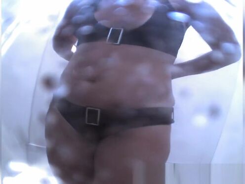 Секс в море в раздевалке кино фильм