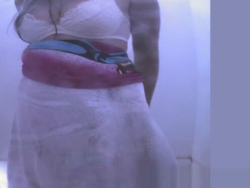 Порно мама разрешила потереться об пилотку