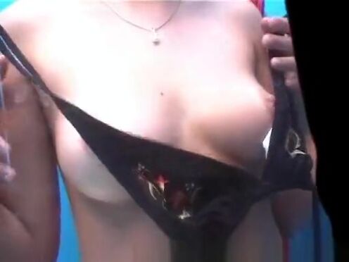 Старик трахнул в сауне