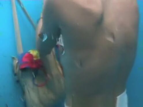 Порно ру кончают в киску групповуха