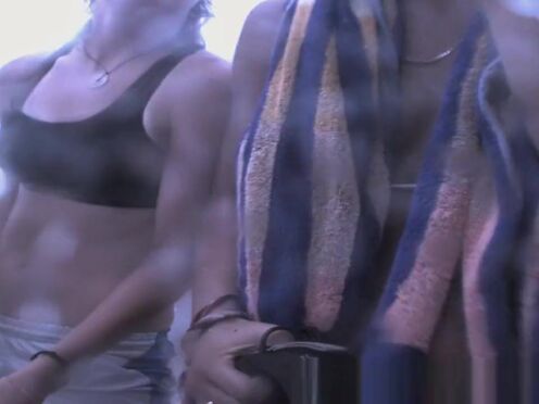 Жена изменяет мужу на дискотеке порно