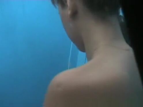 Гей порно трахает самого себя