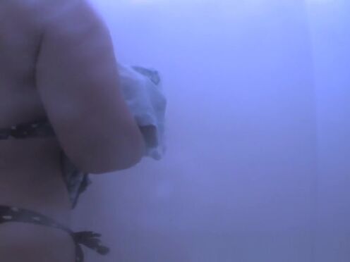 Не сдержался трахнул жопастую мать